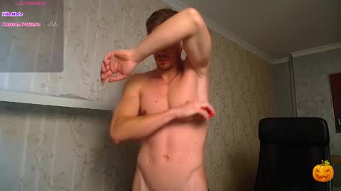 Snapshot of mateobenjamin chatting on 10/29/25, 06:26 MateoBenjamin online show from 10/29/25, 06:26