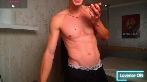 Snapshot of mateobenjamin chatting on 11/18/25, 06:07 MateoBenjamin online show from 11/18/25, 06:07