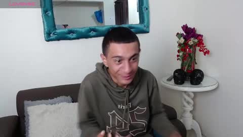 Mateo online show from 10/22/25, 11:54