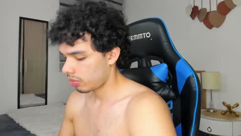 Snapshot of mateoleone chatting on 02/07/25, 02:50 Matt online show from 02/07/25, 02:50