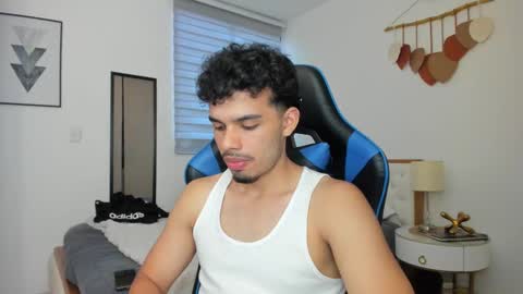 Snapshot of mateoleone chatting on 03/04/25, 09:22 Matt online show from 03/04/25, 09:22