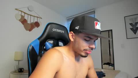 Snapshot of mateoleone chatting on 09/27/25, 08:58 Matt online show from 09/27/25, 08:58