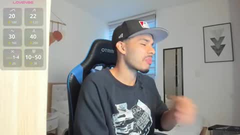 Snapshot of mateoleone chatting on 09/29/25, 02:44 Matt online show from 09/29/25, 02:44