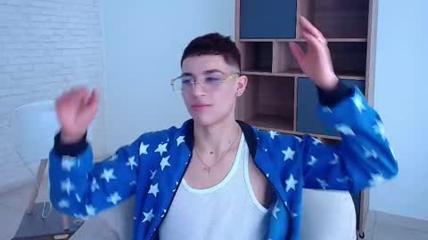 Matheo Montclair online show from 10/16/25, 08:43