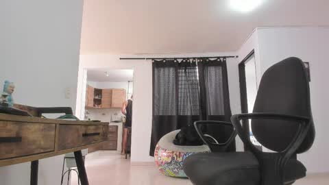 Matheus     online show from 04/08/26, 07:58