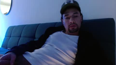 STRURIBE ON INSTAGRAM online show from 02/20/26, 06:37