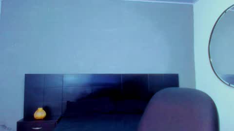 Snapshot of mathew_flintt chatting on 10/26/25, 04:57 Mathew Flintt  online show from 10/26/25, 04:57