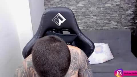 Mathew Independent model online show from 12/04/25, 06:38