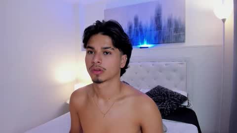 Snapshot of mathewadams chatting on 09/15/25, 06:30 Mathew online show from 09/15/25, 06:30