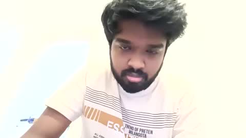 Snapshot of mathewanu chatting on 12/14/25, 12:10 mathewanu online show from 12/14/25, 12:10