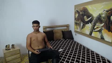 mathews__ online show from 01/11/26, 03:44