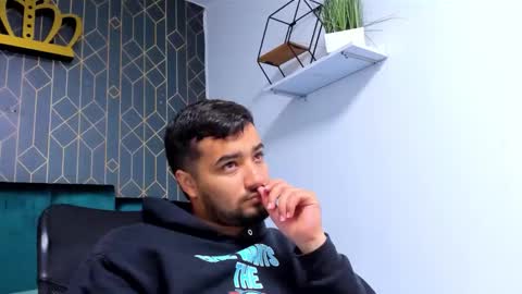 Snapshot of mathews_colton1 chatting on 01/14/26, 11:49 Mathews online show from 01/14/26, 11:49