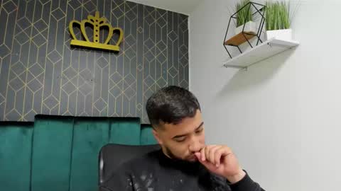 Snapshot of mathews_colton1 chatting on 02/12/26, 11:49 Mathews online show from 02/12/26, 11:49