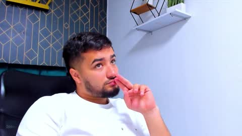 Snapshot of mathews_colton1 chatting on 02/17/26, 12:01 Mathews online show from 02/17/26, 12:01