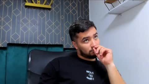 Snapshot of mathews_colton1 chatting on 03/04/26, 11:49 Mathews online show from 03/04/26, 11:49