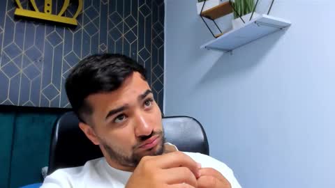 Snapshot of mathews_colton1 chatting on 03/18/26, 11:57 Mathews online show from 03/18/26, 11:57