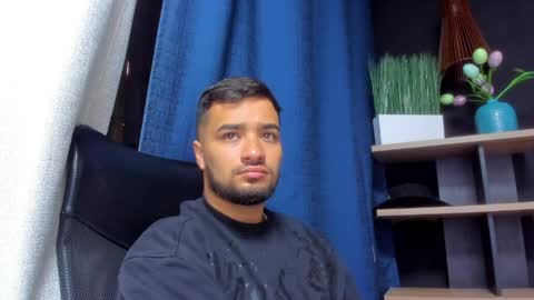 Snapshot of mathews_colton1 chatting on 04/01/26, 11:44 Mathews online show from 04/01/26, 11:44