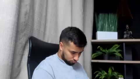 Snapshot of mathews_colton1 chatting on 06/19/26, 11:25 Mathews online show from 06/19/26, 11:25