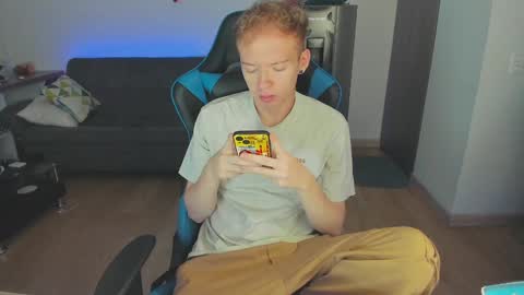 Alejandro Alex online show from 01/05/25, 09:25