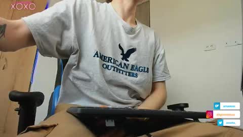 Alejandro Alex online show from 10/19/25, 03:34