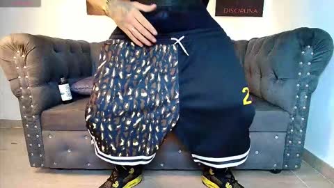  MATIAS COSTA  online show from 11/06/25, 03:02