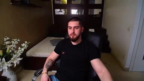Snapshot of matiasdean chatting on 02/24/25, 08:27 MatiasDean online show from 02/24/25, 08:27