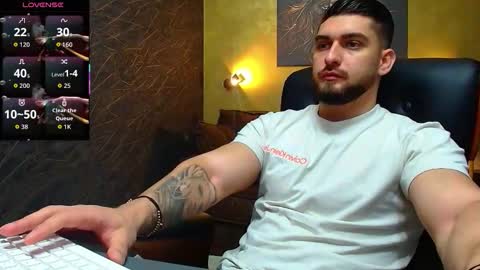 Snapshot of matiasdean chatting on 09/12/25, 04:45 MatiasDean online show from 09/12/25, 04:45