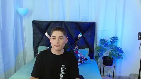 Snapshot of matiii18 chatting on 09/09/25, 02:16 Mati online show from 09/09/25, 02:16