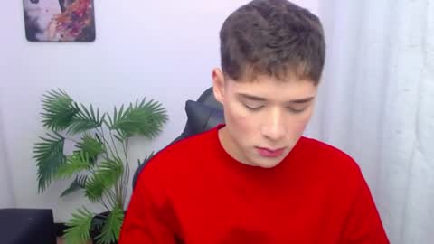 Mati online show from 06/25/26, 01:59