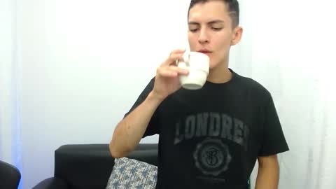 Matias online show from 10/28/25, 01:58