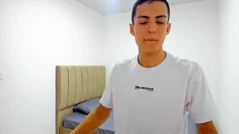 Matias online show from 06/01/26, 02:52