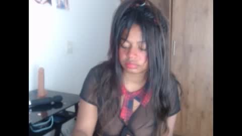 Snapshot of matilde27 chatting on 12/27/24, 11:50 Daniela online show from 12/27/24, 11:50