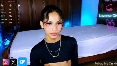 Snapshot of matiu_stonne chatting on 10/06/25, 03:20 Abby Bella online show from 10/06/25, 03:20