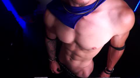 Snapshot of matiusdf chatting on 01/27/25, 04:11 matius online show from 01/27/25, 04:11