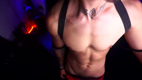 Snapshot of matiusdf chatting on 10/24/25, 04:36 matius online show from 10/24/25, 04:36