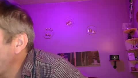 Snapshot of matrike1 chatting on 09/12/25, 06:41 matrike1 online show from 09/12/25, 06:41