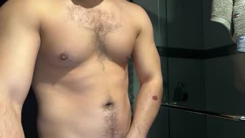 Snapshot of matt_artim chatting on 12/30/24, 07:04 The Matt Leon online show from 12/30/24, 07:04