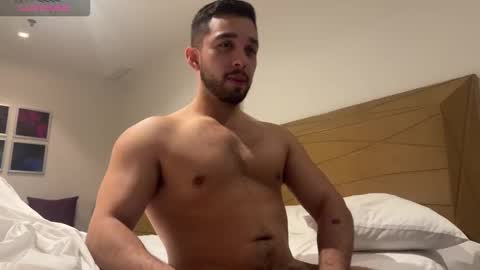 Snapshot of matt_artim chatting on 10/17/25, 05:21 The Matt Leon online show from 10/17/25, 05:21