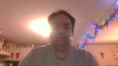 mattc933 online show from 12/04/25, 10:07