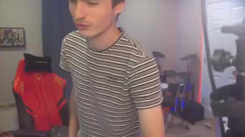 Matt Cash online show from 06/25/26, 01:16