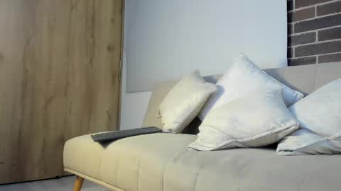 Snapshot of mattclawjean chatting on 05/27/26, 01:57 mattaclawjean online show from 05/27/26, 01:57