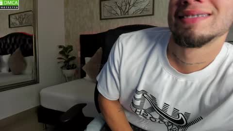 Snapshot of mattdevon chatting on 01/18/25, 04:53 Matt online show from 01/18/25, 04:53