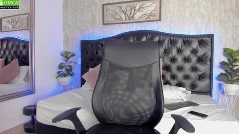 Snapshot of mattdevon chatting on 03/10/25, 11:38 Matt online show from 03/10/25, 11:38