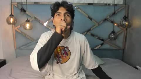 mattfiore online show from 11/19/25, 11:54