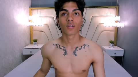 mattfiore online show from 11/28/25, 06:43