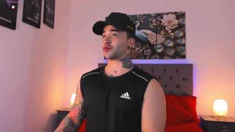 Snapshot of matthew_colee chatting on 08/04/26, 02:15 Matthew INDEPENDENT MODEL online show from 08/04/26, 02:15