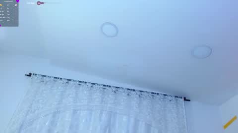 Snapshot of matthewboy_ chatting on 12/20/24, 08:01 MatthewBoy online show from 12/20/24, 08:01