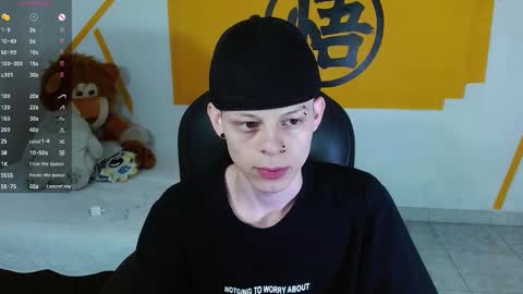 Snapshot of matthewboy_ chatting on 01/19/25, 01:55 MatthewBoy online show from 01/19/25, 01:55