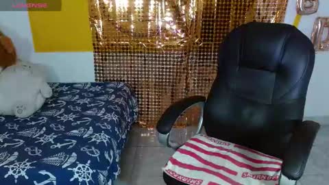 Snapshot of matthewboy_ chatting on 01/26/25, 04:41 MatthewBoy online show from 01/26/25, 04:41