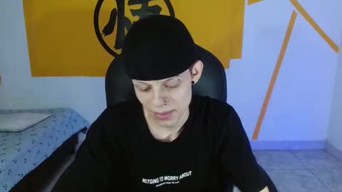 Snapshot of matthewboy_ chatting on 02/07/25, 11:34 MatthewBoy online show from 02/07/25, 11:34